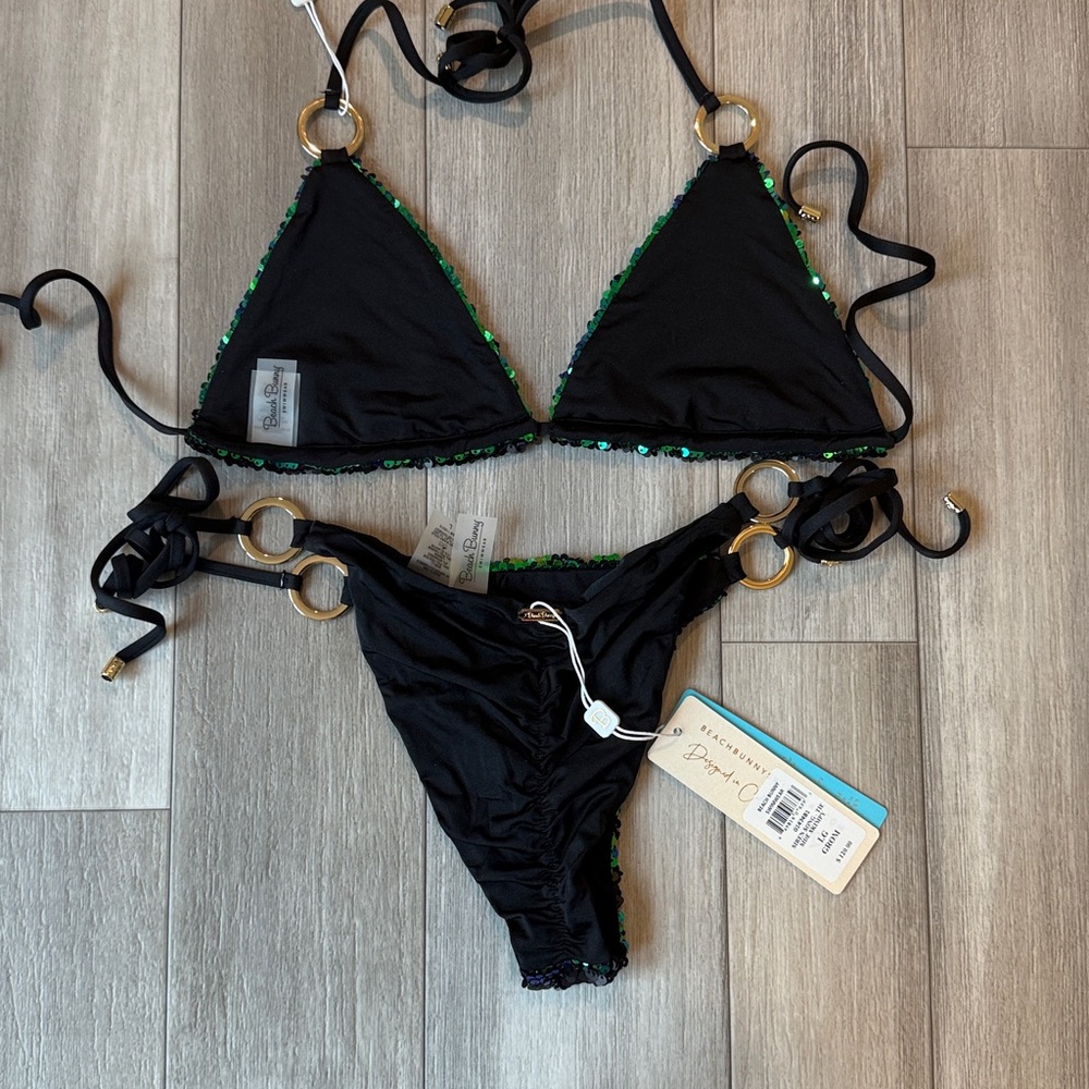 Beach Bunny Bikini - Picture 2 of 6